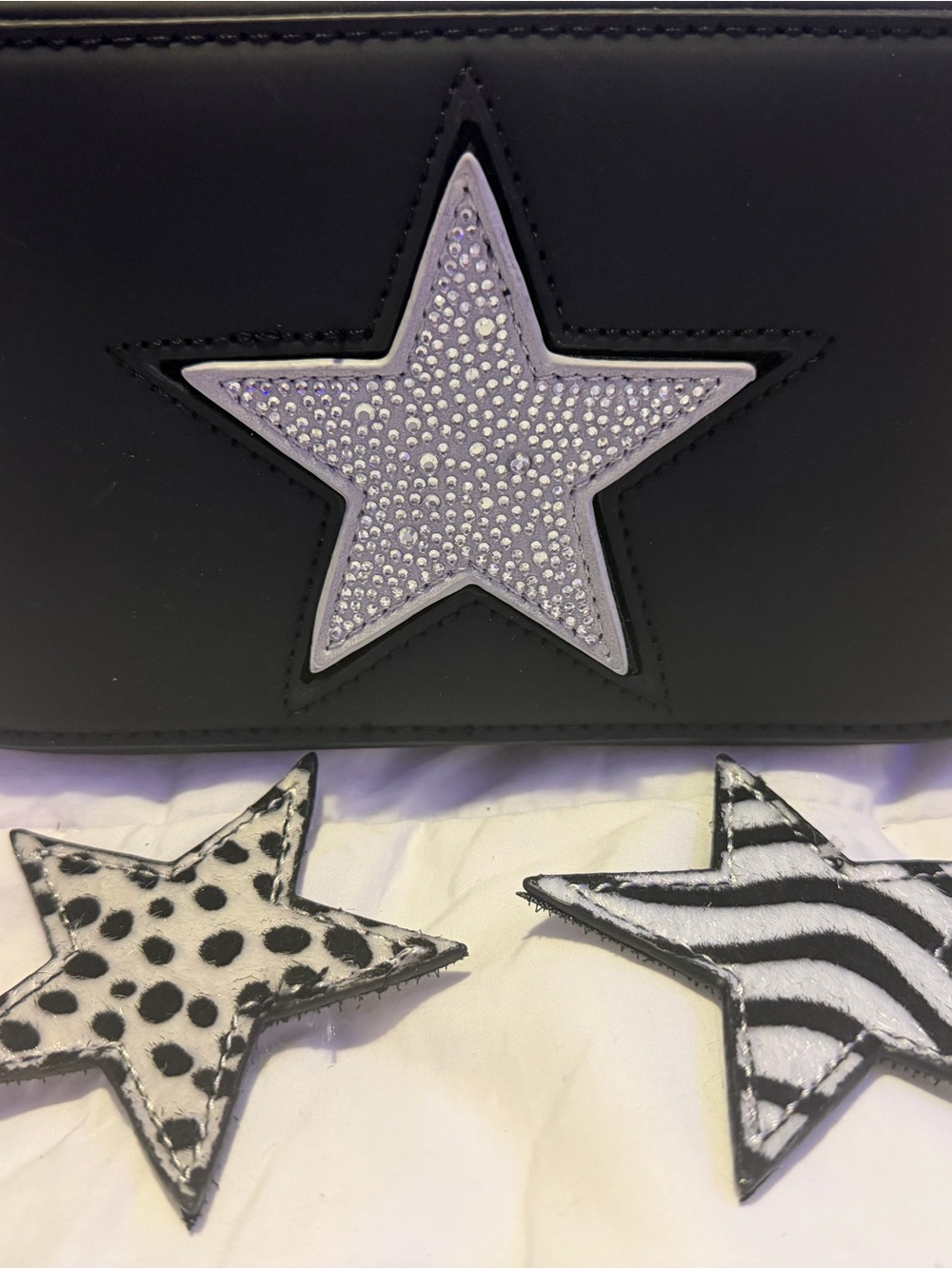 VINTAGE HAVANA Black Women's Star Accent Crossbody w/3 Interchangeable Stars